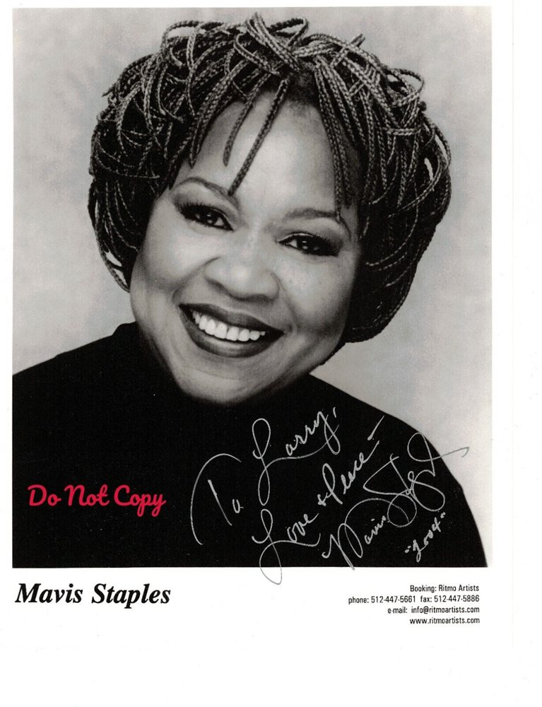 Mavis Staples Autographed 8x10 Photograph