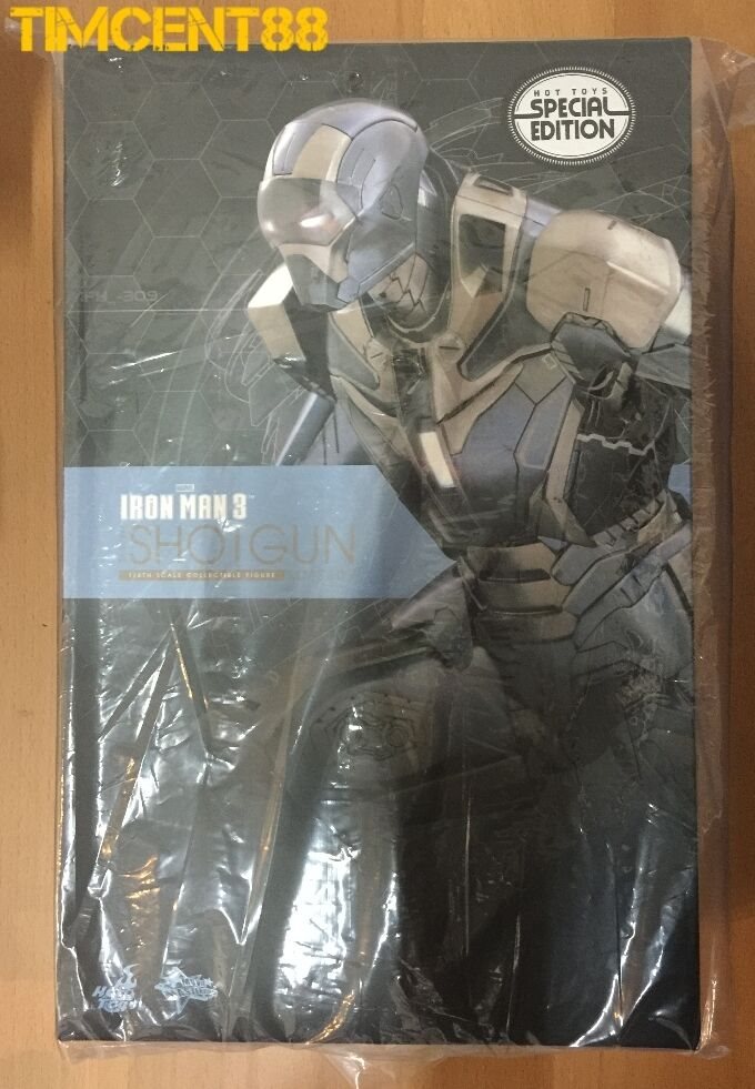 hot toys iron man mark 40