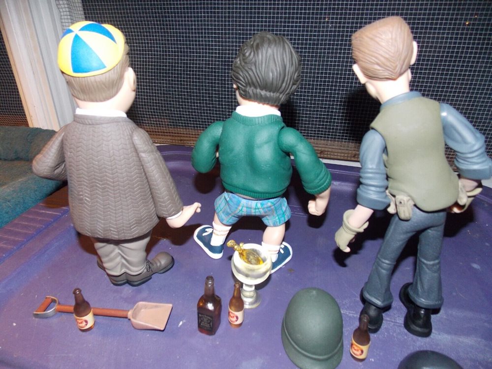 2003 MEZCO Animal House Figure Set Bluto, Flounder & D