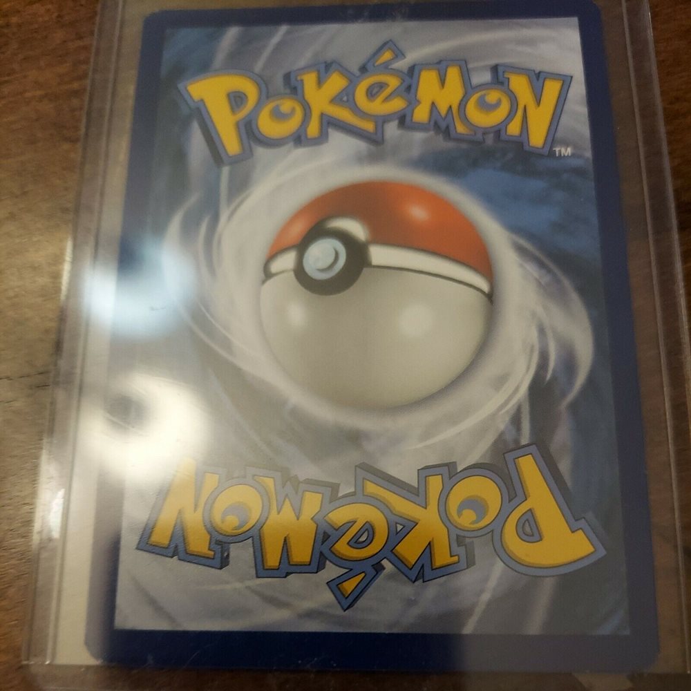 2016 reverse holo foil Chubby Pikachu Pokemon Card 35/1
