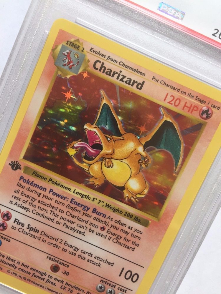 PSA 9 1ST EDITION SHADOWLESS CHARIZARD HOLO 4 102 BASE