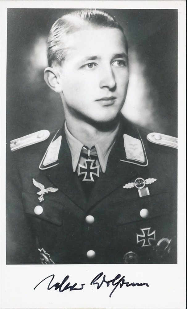 137 kills Walter Wolfrum signed photo Luftwaffe Ace JG-52... 137 kills Walter Wolfrum signed photo Luftwaffe Ace JG-52...
