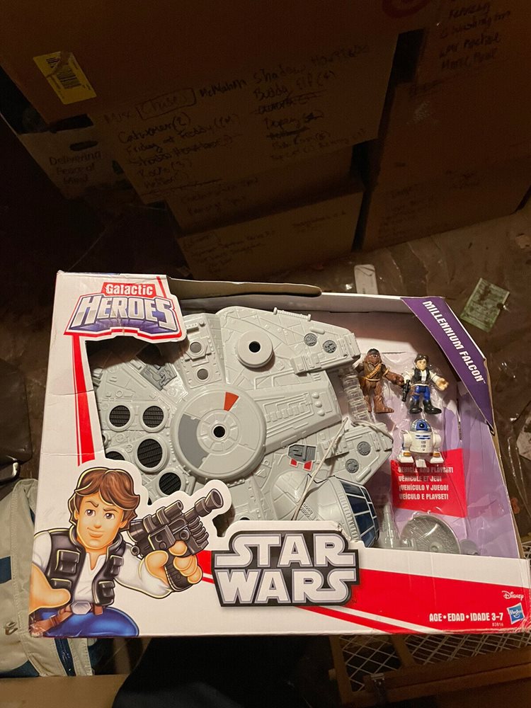 Star Wars Galactic Heroes MILLENNIUM FALCON W/ Action F